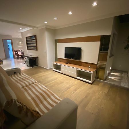 Apt 3Q Luxo Com Ar E Jacuzzi Na Beira Mar Guarapari Eksteriør bilde