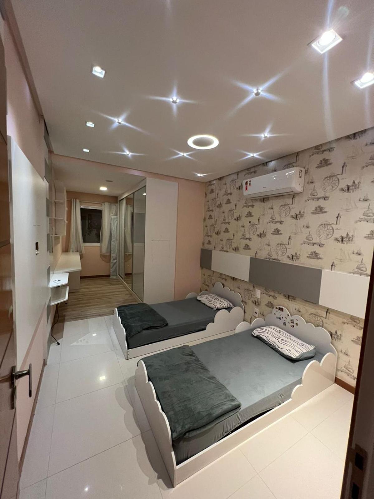 Apt 3Q Luxo Com Ar E Jacuzzi Na Beira Mar Guarapari Eksteriør bilde