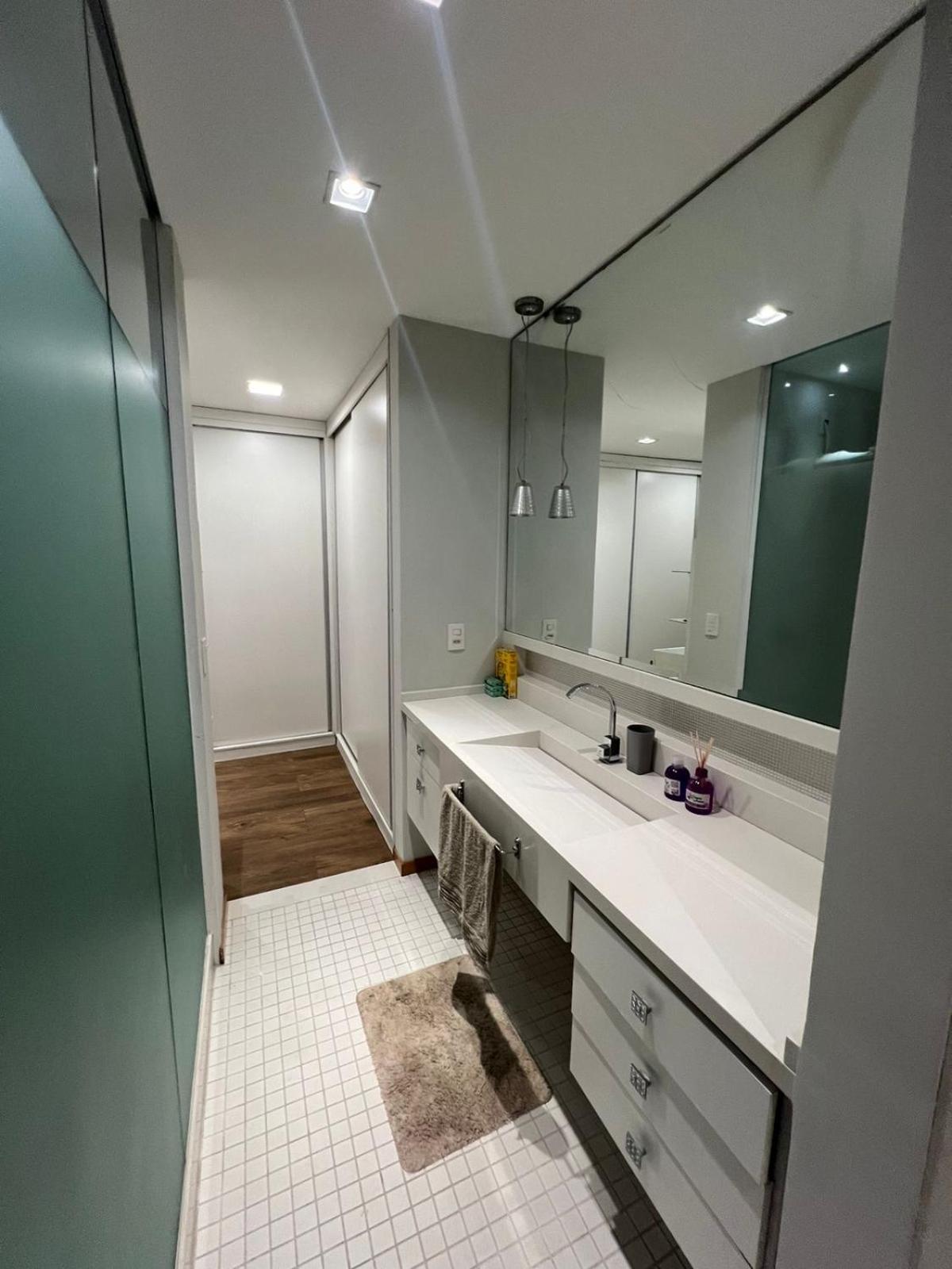 Apt 3Q Luxo Com Ar E Jacuzzi Na Beira Mar Guarapari Eksteriør bilde